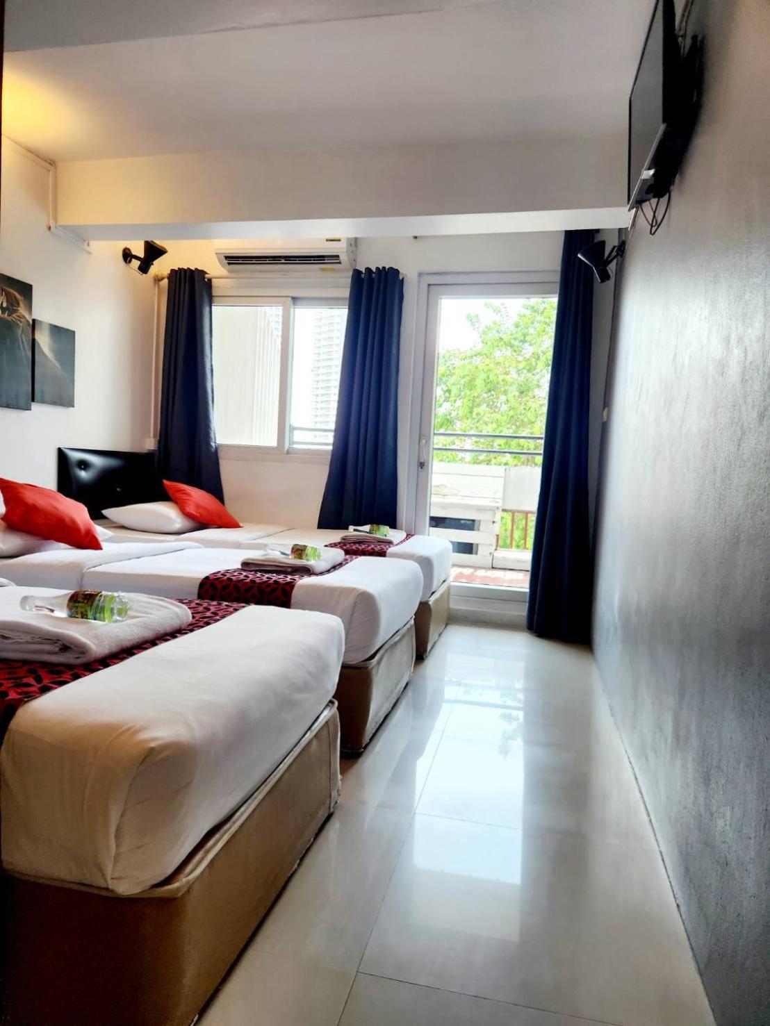 Khaosan Art Hotel Banguecoque Exterior foto